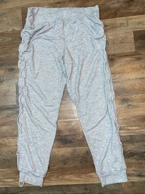 Victoria’s Secret  Crop Sweatpants